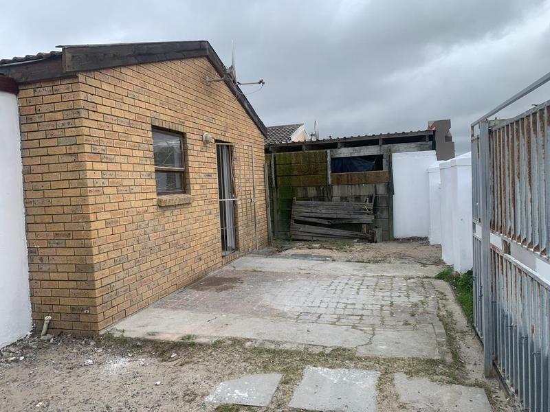 3 Bedroom Property for Sale in Strandfontein Western Cape